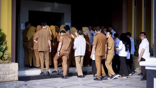 Apel Pagi  – Arahan Adaptasi Pegawai dan Penataan Administrasi SPJ