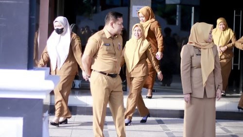 Apel Pagi  – Arahan Adaptasi Pegawai dan Penataan Administrasi SPJ