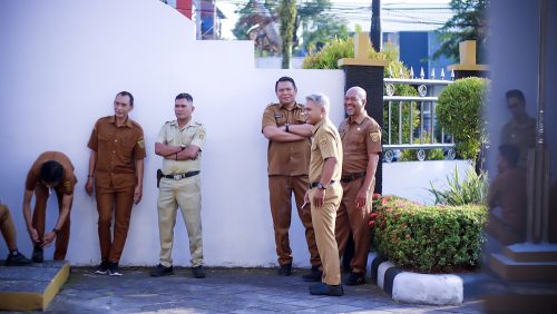 Apel Pagi  – Arahan Adaptasi Pegawai dan Penataan Administrasi SPJ