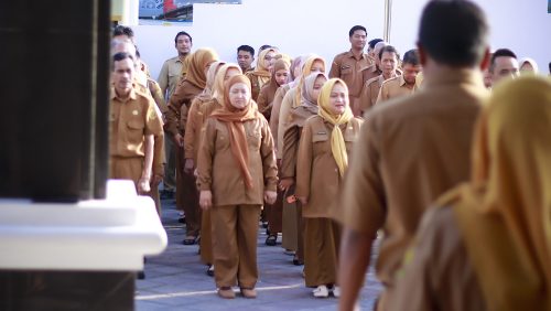 Apel Pagi  – Arahan Adaptasi Pegawai dan Penataan Administrasi SPJ