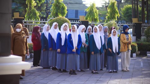 Apel Pagi  – Arahan Adaptasi Pegawai dan Penataan Administrasi SPJ