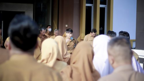 Apel Pagi  – Arahan Adaptasi Pegawai dan Penataan Administrasi SPJ