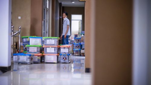 Gotong Royong Pemindahan Arsip