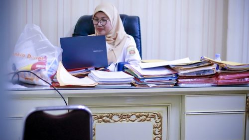Gotong Royong Pemindahan Arsip