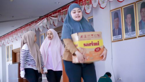 Gotong Royong Pemindahan Arsip