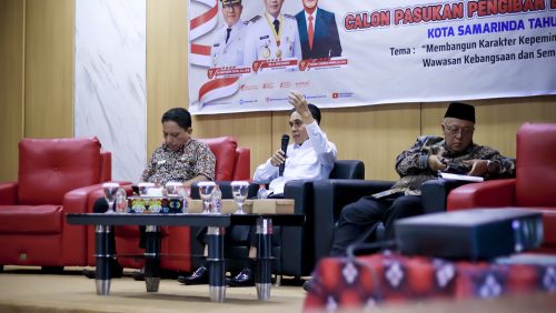 Tingkatkan Kapasitas Kepemimpinan, Calon Paskibraka Samarinda Ikuti Pembekalan Bersama Ketua DPRD
