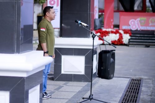 Apel senin pagi sekaligus lomba HUT RI 81