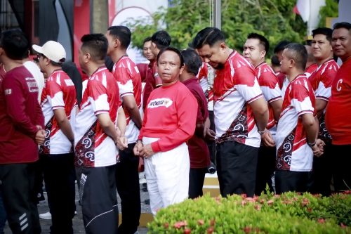 Apel senin pagi sekaligus lomba HUT RI 81