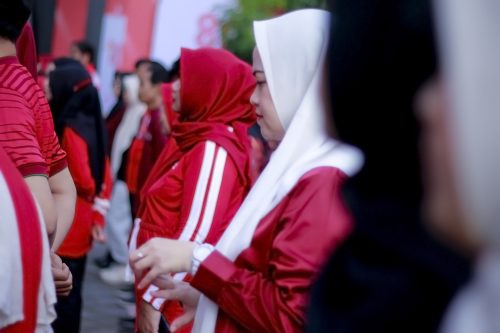 Apel senin pagi sekaligus lomba HUT RI 81