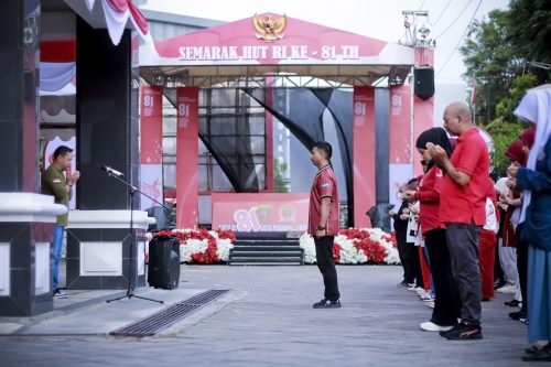 Apel senin pagi sekaligus lomba HUT RI 81