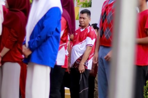 Apel senin pagi sekaligus lomba HUT RI 81