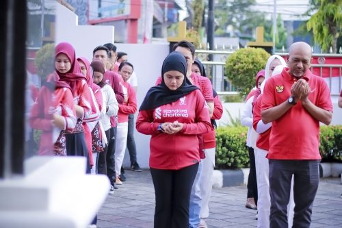 Apel senin pagi sekaligus lomba HUT RI 81