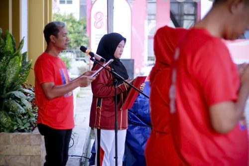 Apel senin pagi sekaligus lomba HUT RI 81
