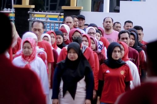 Apel senin pagi sekaligus lomba HUT RI 81