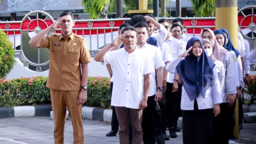 Apel Senin
