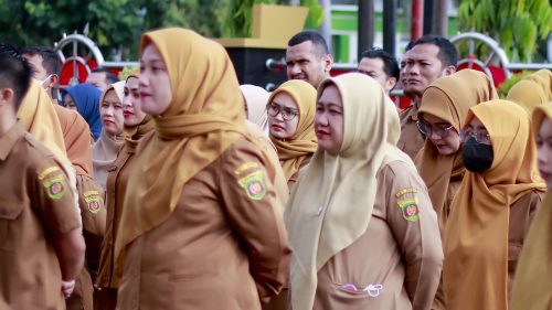 Apel Senin
