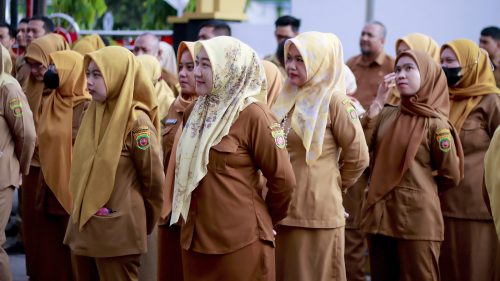 Apel Senin