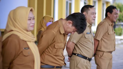 Apel Senin