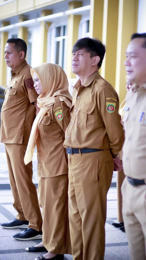Apel Senin