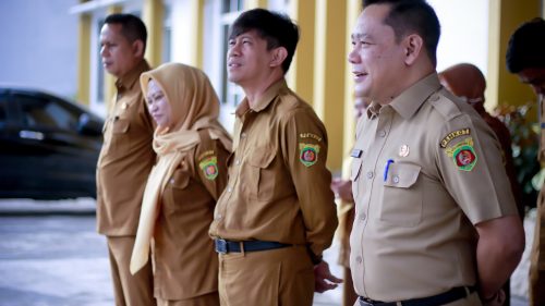 Apel Senin