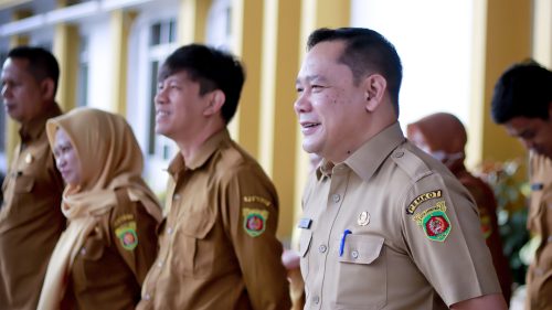 Apel Senin