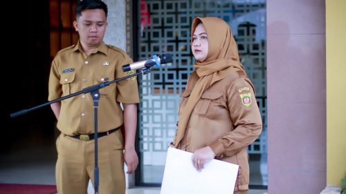 Apel Senin
