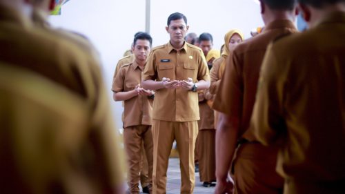 Apel Senin