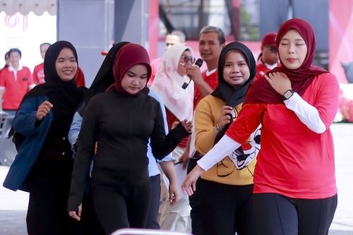 Lomba Tradisional ala Sekretariat DPRD Kota Samarinda