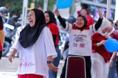 Lomba Tradisional ala Sekretariat DPRD Kota Samarinda