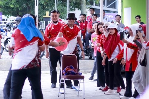 Lomba Tradisional ala Sekretariat DPRD Kota Samarinda