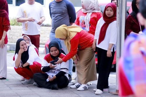 Lomba Tradisional ala Sekretariat DPRD Kota Samarinda