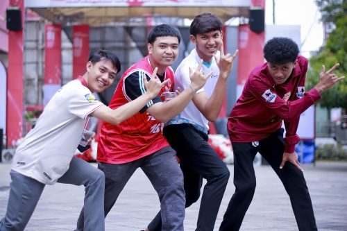 Lomba Tradisional ala Sekretariat DPRD Kota Samarinda