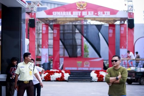 Lomba Tradisional ala Sekretariat DPRD Kota Samarinda