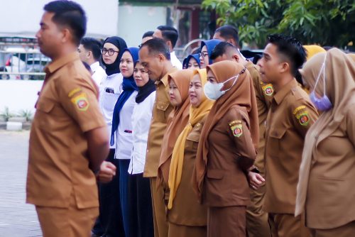 Apel pagi oleh Bagian Program & Keuangan