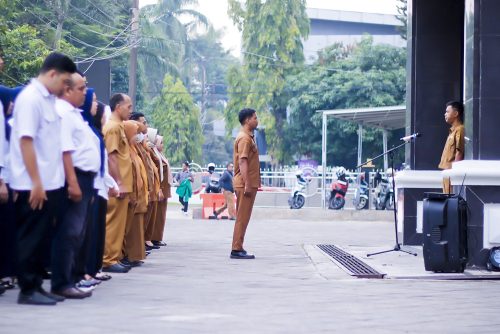 Apel pagi oleh Bagian Program & Keuangan