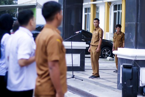 Apel pagi oleh Bagian Program & Keuangan