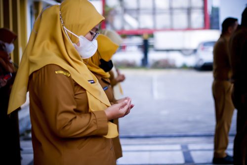 Apel pagi oleh Bagian Program & Keuangan