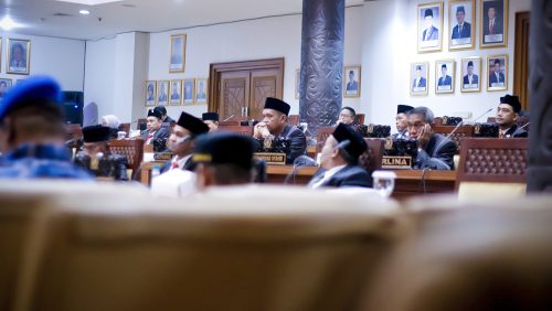 Rapat Paripurna 30 September